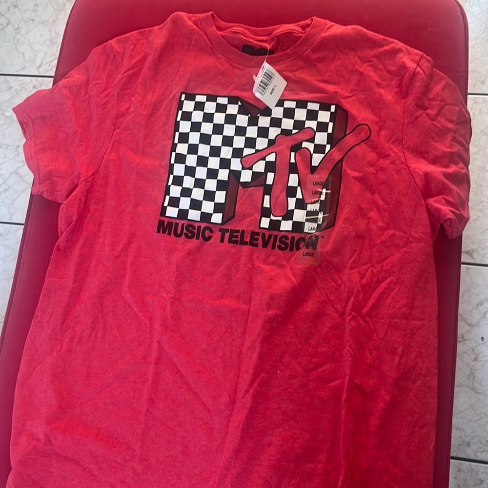 New MTV shirt